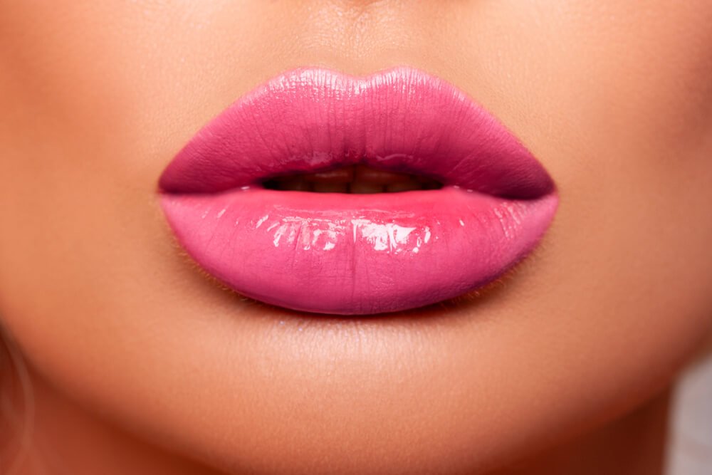 Barbie lips ili Russian lips
